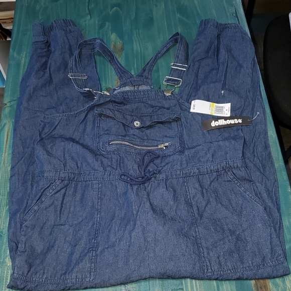 𝅺Dollhouse soft denim overalls medium EUC - Picture 5 of 12